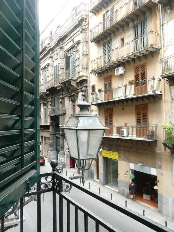 Bed and Breakfast Persiane Al Cassaro Palermo Exterior foto